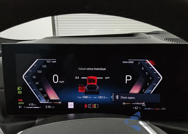 WBA63AV09RFT41453: 49742895