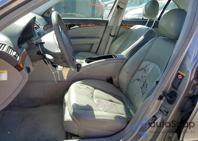 WDBUF65J35A661753: 47460916