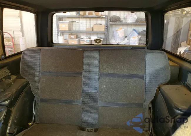 1GNCT18Z2J0173685: 46046906