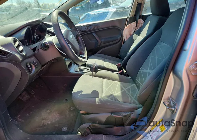 3FADP4TJ4EM110570: 45830146