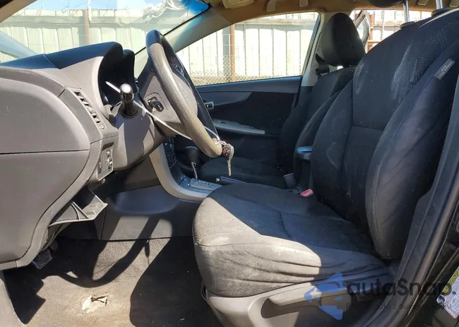 2T1BU4EE3BC539410: 41927566