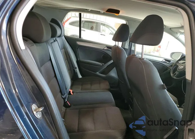 WVWDB7AJ4EW004780: 42058836