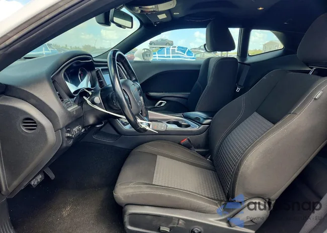 2C3CDZAG5MH623282: 47163076