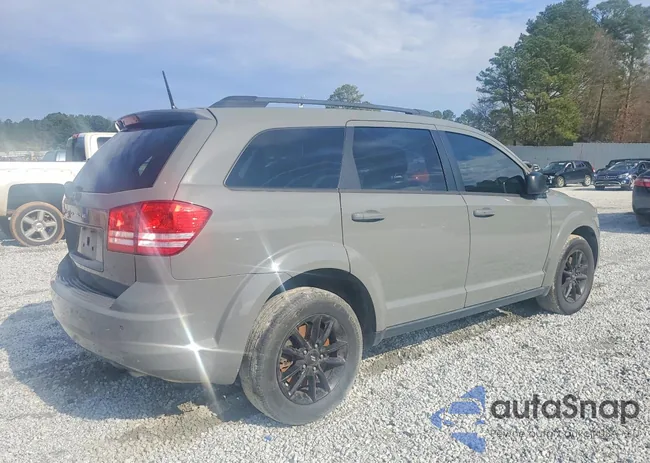 3C4PDCABXLT250180: 79513125