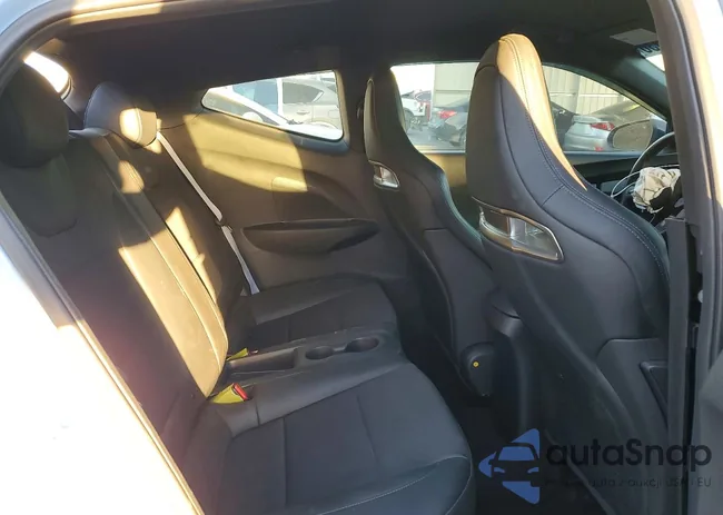 KMHT36AH2NU015350: 41762036