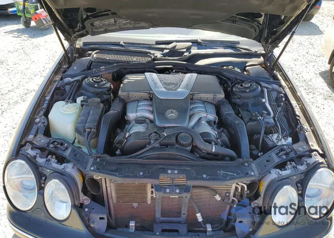 WDBPJ78J11A013657: 46243376