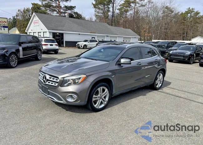 WDCTG4EB0JJ442812: 46932046