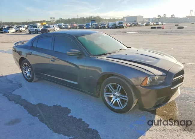 2C3CDXCT3DH715831: 46528636