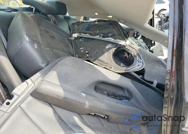 JN1BY1AP4BM324599: 79597835