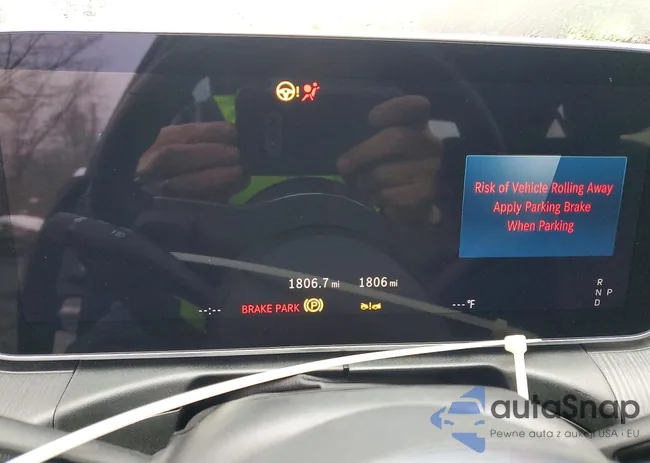 W1KAF4GB1SR286236: 41812756