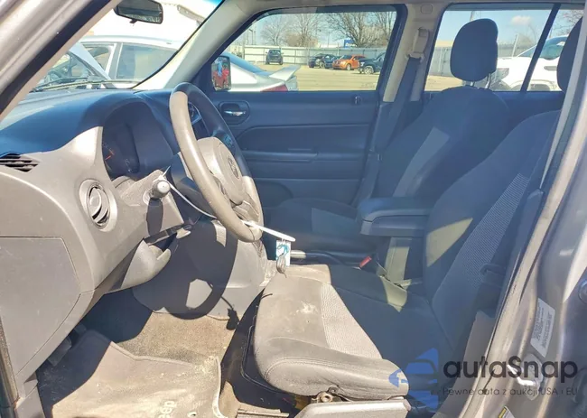 1C4NJPBB2FD410150: 45453606