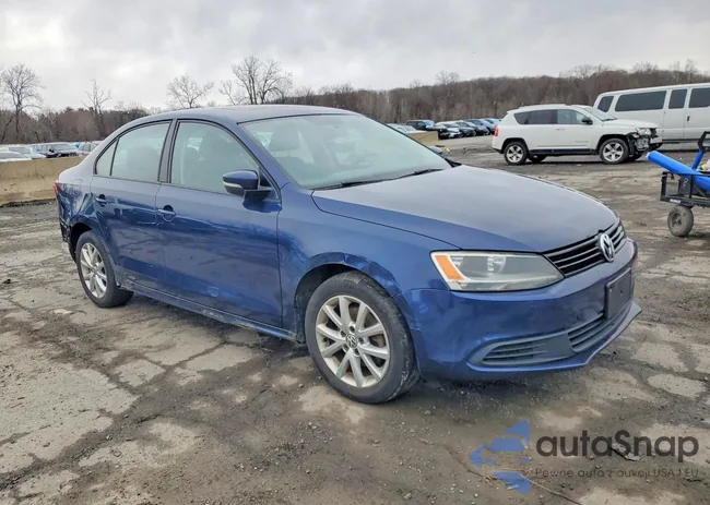 3VWBZ7AJ2BM388683: 41909406