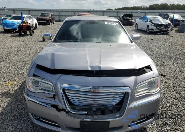 2C3CCAET9EH382923: 41706976