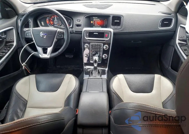 YV4612UM1G2000844: 79419735