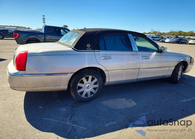 1LNHM83W83Y613605: 41709606