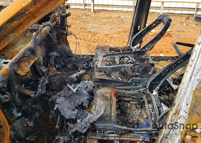 3GTUUDED7SG372393: 78991955