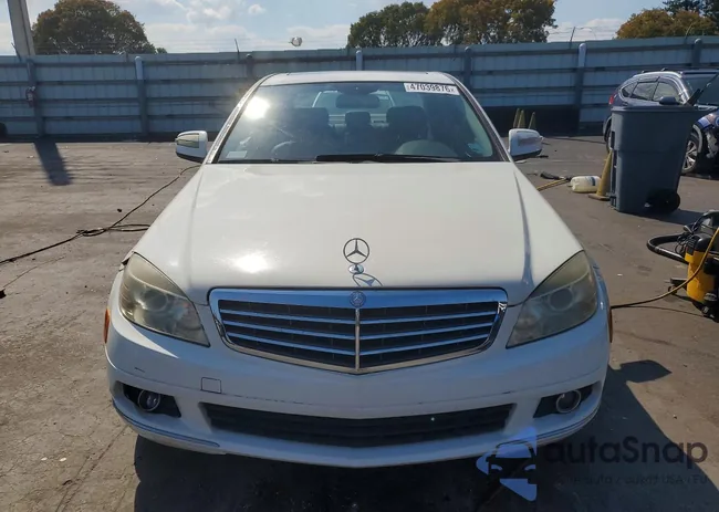 WDDGF54X98F090894: 47039876