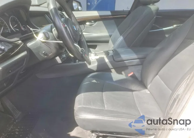 WBA5M2C55ED085668: 79703585