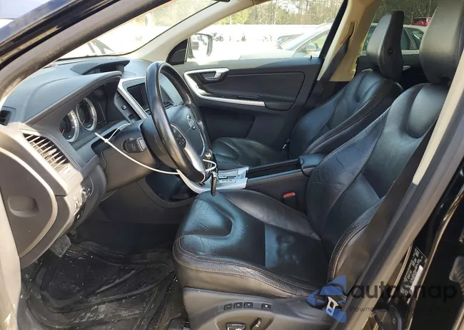 YV4902DZ2B2165452: 79715545