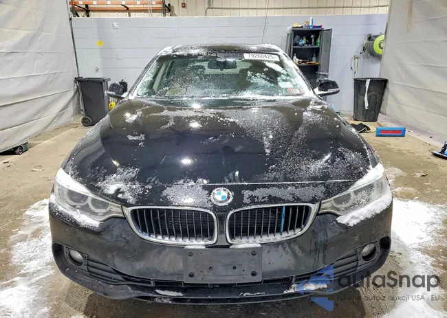 WBA4A5C58FGK15559: 79260425