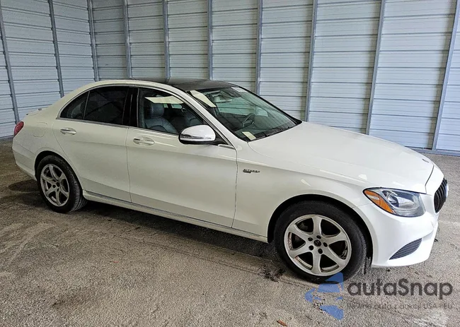 WDDWF4KB8GR145510: 77222015