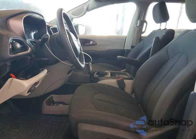 2C4RC1FG9JR278587: 41672006