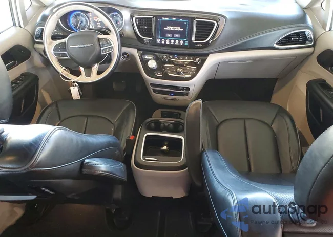 2C4RC1GG2JR358022: 45799446