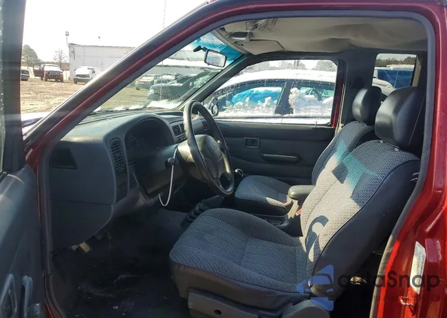 1N6SD16S7TC301490: 41720016