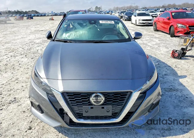 1N4BL4BV4NN316050: 41588786