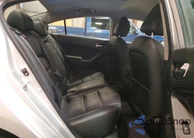 3KPFL4A80HE103192: 46894506