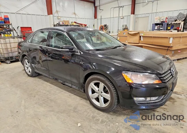 1VWAT7A32FC117001: 79797975