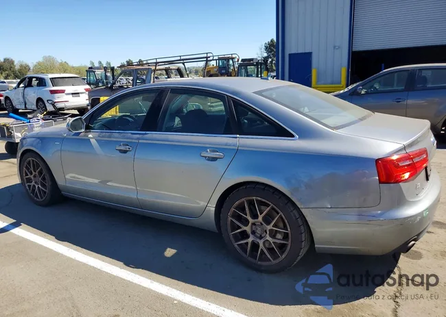 WAUGGAFC2DN119742: 45715086