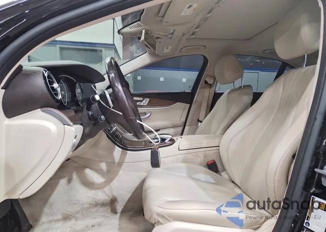 WDDZF4JB2JA294127: 41765646