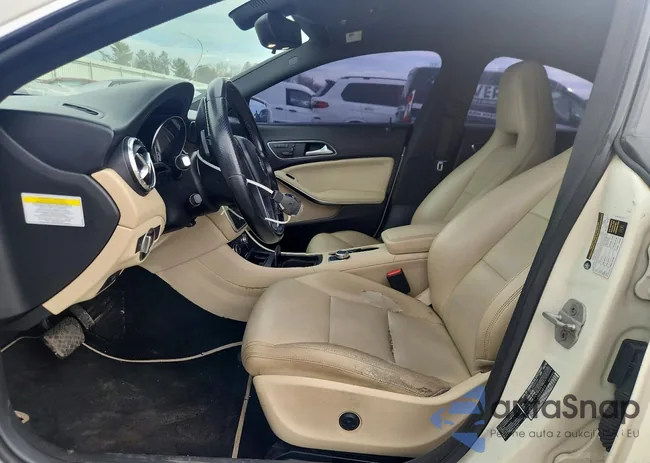 WDDSJ4EB6EN044818: 45933826