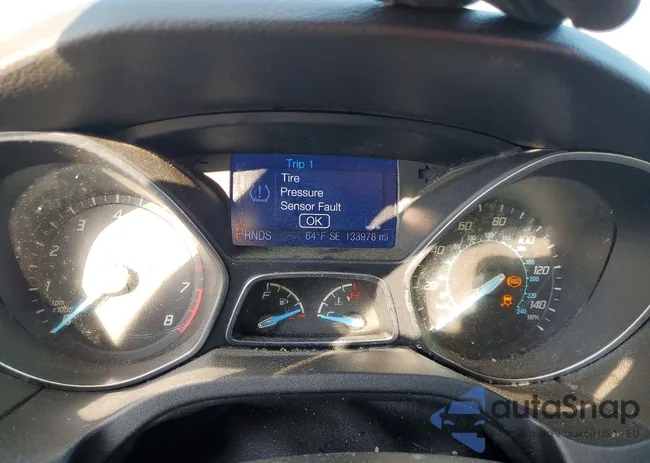 1FADP3F22DL246470: 79687425