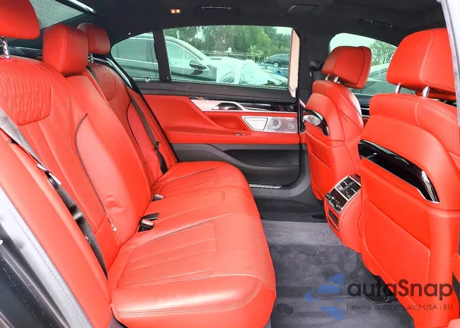 WBA7F0C39HGM22240: 41987376