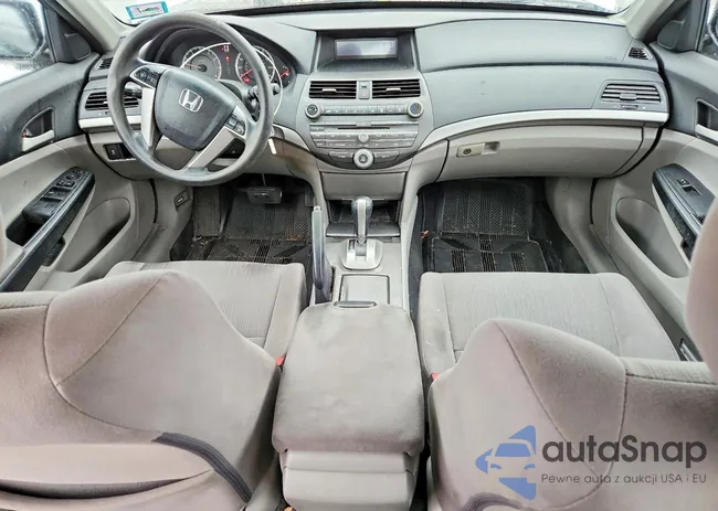 1HGCP2F36BA100821: 79682505