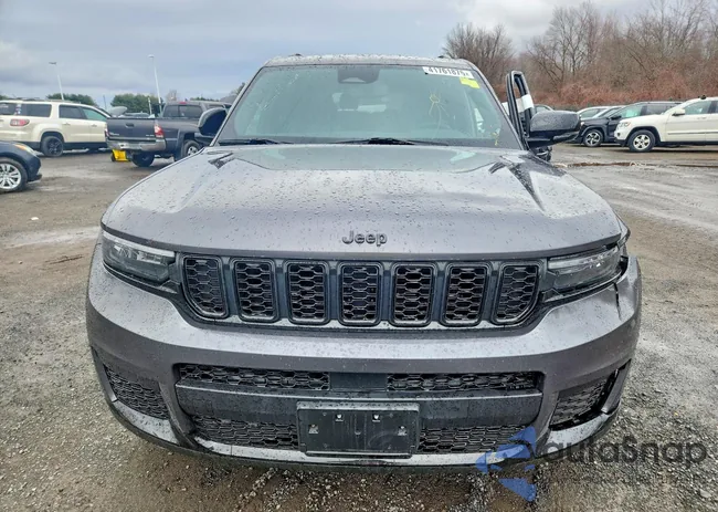 1C4RJKAG4P8832982: 41761876