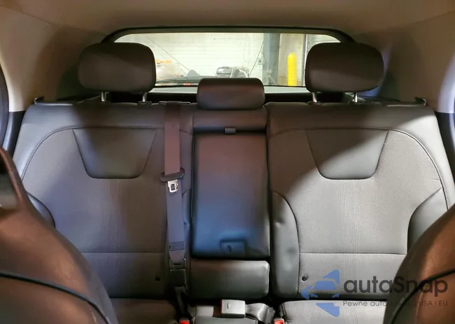 KNDCR3L19P5024903: 46711196