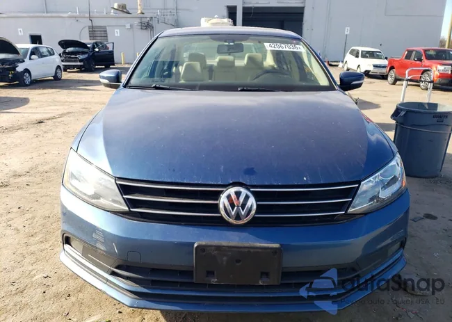 3VWL17AJ6GM358203: 42067036