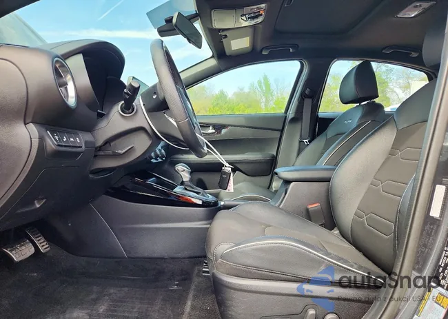 3KPF34AD9ME382505: 46607276