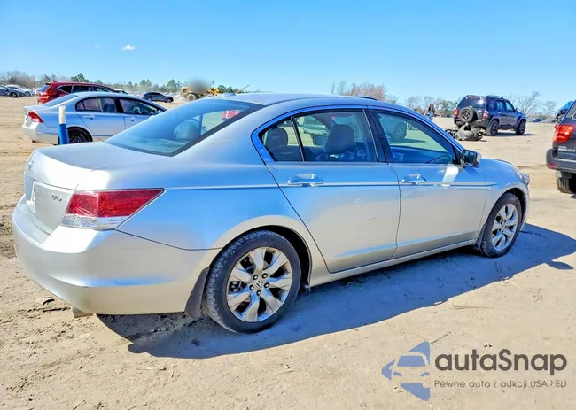 1HGCP3F80AA003212: 45499426