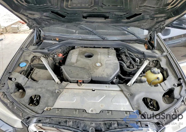 5UXTR9C5XJLC68831: 47354476