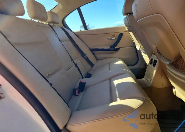 WBAVA33518K055579: 41739806