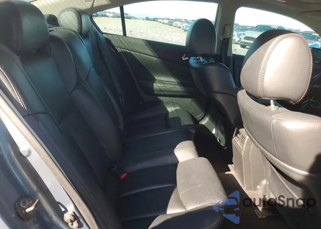 1N4AA5AP7AC844553: 41760236