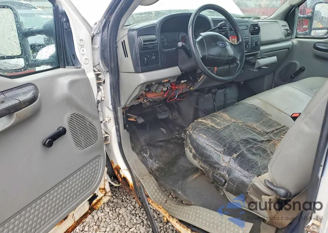 1FTNF21507EB47457: 79517555