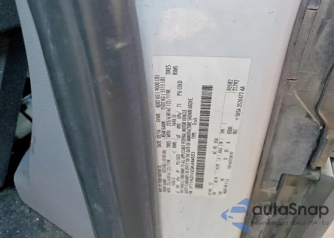 1FTYR2XV2GKA84553: 79707215