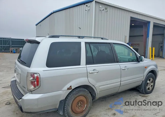 2HKYF18676H537931: 45609756