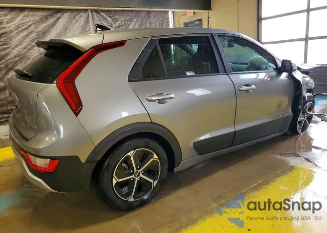 KNDCP3LE1T5318119: 79792505