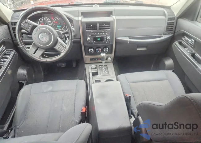 1C4PJMAK9CW125521: 79683155